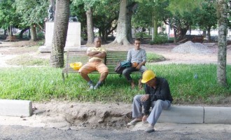 REVITALIZAÇÃO : Falta de verba federal paralisa obra na Praça Cel Pedro Osório