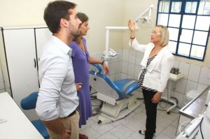 PREFEITO Eduardo Leite e secretária Arita Bergmann, da Saúde, vistoriaram as instalações no bairro Fragata Assessoria 