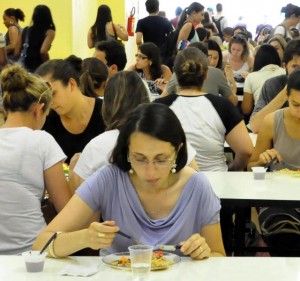 6.139 refeições oferecidas, contabilizando almoço e jantar