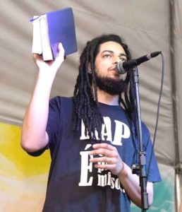 Vocalista Guilherme Silva