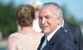 Dilma não é mais a presidente do Brasil. Michel Temer assume definitivamente