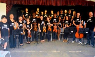 FENADOCE : Apresentação da Orquestra Estudantil Areal