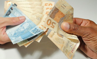 FGTS : Saques de até R$ 500 começam sexta-feira