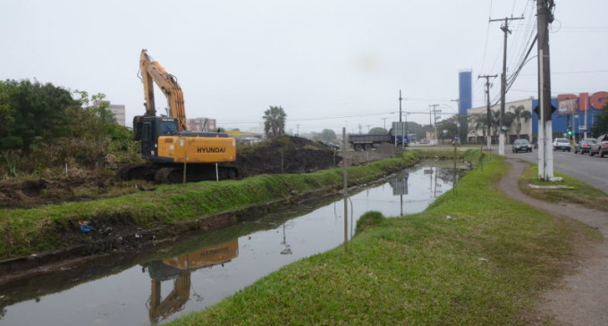 Obras na Juscelino Kubitschek avançam