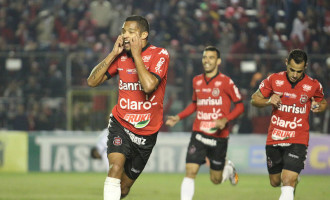 ARTILHEIRO DA SÉRIE B : Destaque no trabalho de grupo