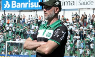 VITÓRIA HISTÓRICA : Zago destaca concentração