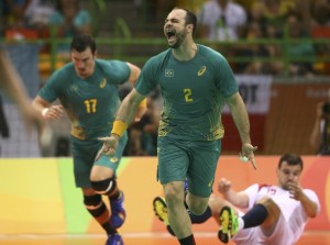 Vibração brasileira numa vitória de afirmação na estreia contra a Polônia