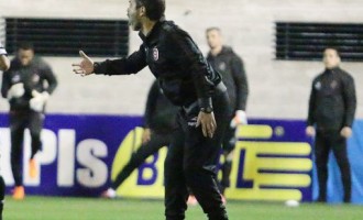 ÚLTIMAS 4 EDIÇÕES : Ninguém caiu com 44 pontos