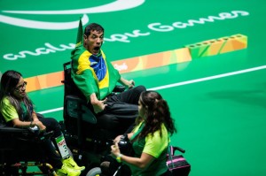 Evelyn e Antonio Leme conquistam medalha de ouro na bocha