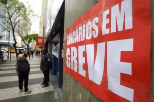 NAS AGÊNCIAS privadas paralisação é total na greve que dura quase um mês 