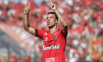 Diogo Oliveira está fora