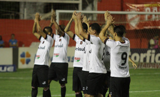 PODE APLAUDIR : Brasil cumpre missão na Série B