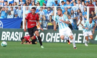 FIM DE UM CICLO : Desfeita dupla de marcadores