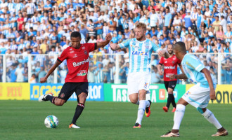 México pode levar artilheiro Felipe Garcia