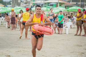 Para praias de mar, são oferecidas 460 vagas - 360 no Litoral Norte e 100 no Litoral Sul.