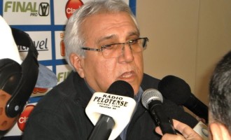 Lobo segue sem técnico