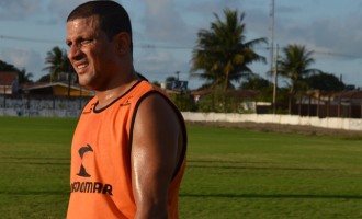 Pelotas define prioridade para mais 3 contratações