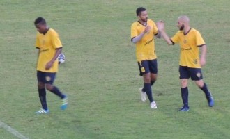 11 A 0 : Chuva de gols no jogo-treino do Pelotas