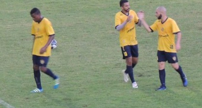 11 A 0 : Chuva de gols no jogo-treino do Pelotas