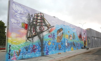Vandalismo atinge obras do projeto Arte no Muro e parte das fachadas do Armazém São Francisco