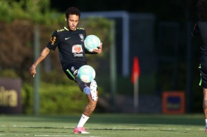 Neymar é “dono da bola” no Brasil: atrás da sétima vitória seguida Lucas Figueiredo/CBF 