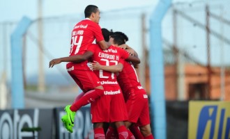 Inter sofre para segurar vitória no Vale