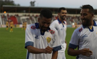 NOVA FASE : Com dois gols de Uélison,  Lobo garante recuperação