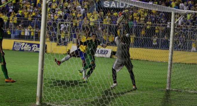 PELOTAS : Vitória motivada pelo calor da torcida