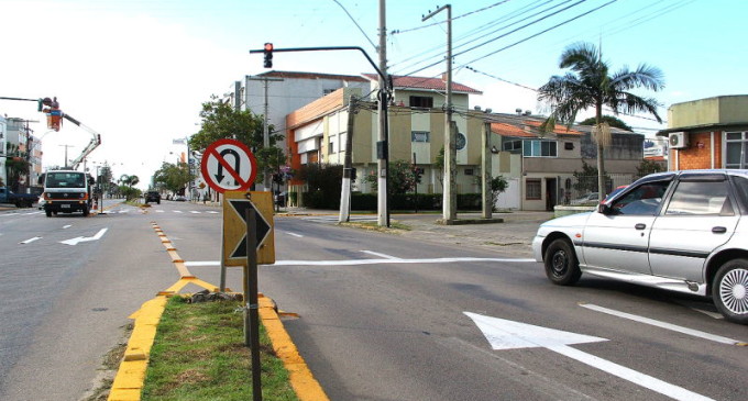 Entra em funcionamento novo semáforo no cruzamento da Fernando Osório com Armando Sicca