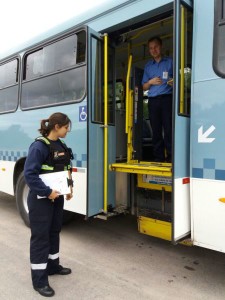 AGENTES percorrem os terminais
