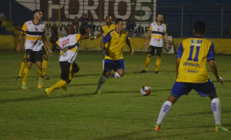 DIVISÃO DE ACESSO : Placar magro na estreia de Daniel Carvalho