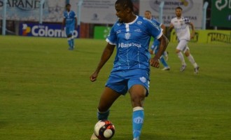 Nove dias depois da eliminação, Brasil vive a expectativa de mudanças