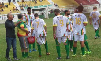 Farroupilha tenta fazer o quase impossível