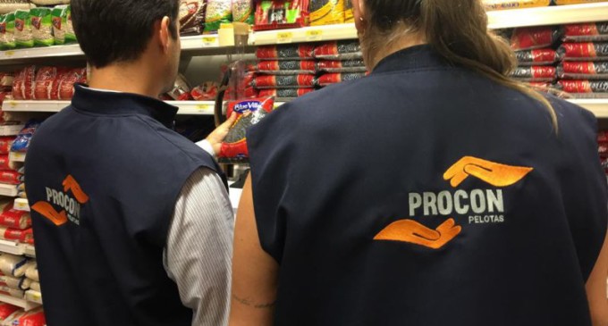 Procon e Inmetro realizam fiscalização em Supermercados