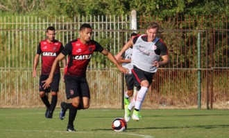 JOGO-TREINO : Ideia de time é ratificada