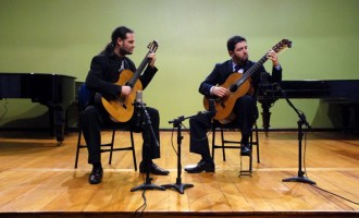 Latino-América Duo fará apresentação na Bibliotheca nesta quarta