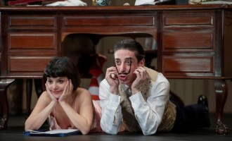 Freud e Salvador Dalí na peça “Histeria”