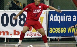 JOGO SOLIDÁRIO : Atração de futsal no Brilhante