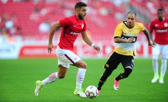 Inter só empata com Criciúma no Beira-Rio e segue mal na Série B