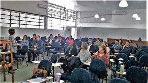 ENCONTROS reúnem professores de língua portuguesa