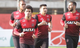 SÉRIE B : Brasil trabalha e Wagner segue fora