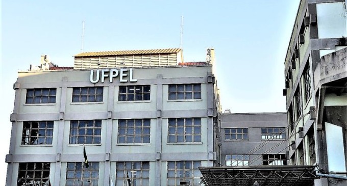 UFPEL : Recuperação orçamentária é negociada em Brasília