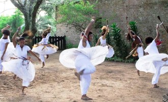 DANÇA DOS ORIXÁS : Espetáculo volta à charqueada