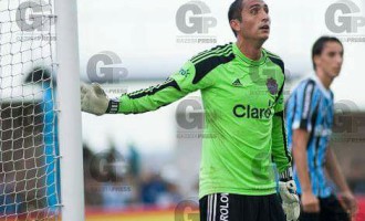 O lado do futebol que traz incerteza, desilusão e até deprime : A história de Diego, ex-goleiro da Dupla Far-Pel