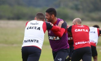 Ceará tem tropeços em casa