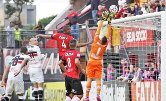 SÉRIE B : Pênalti “mágico” salva o Brasil