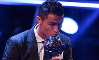 Cristiano Ronaldo pela quinta vez