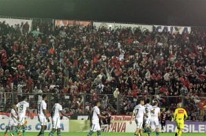 Torcida vibou com o gol nos momentos finais da partida