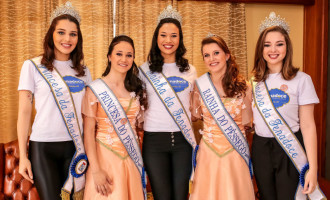 Cortes do Pêssego e Fenadoce se reúnem