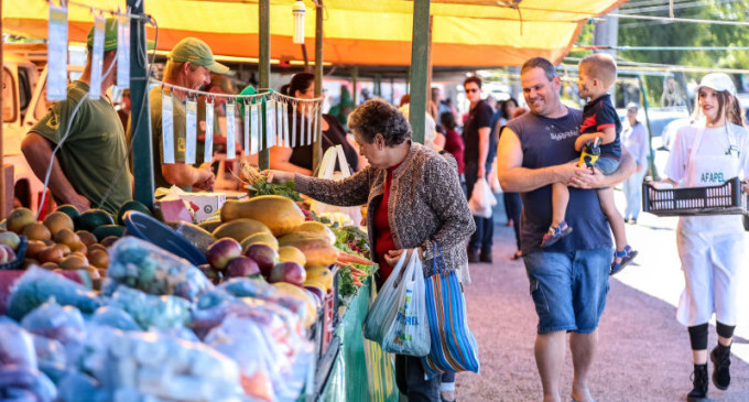 Feira do Entardecer comemora 12 anos